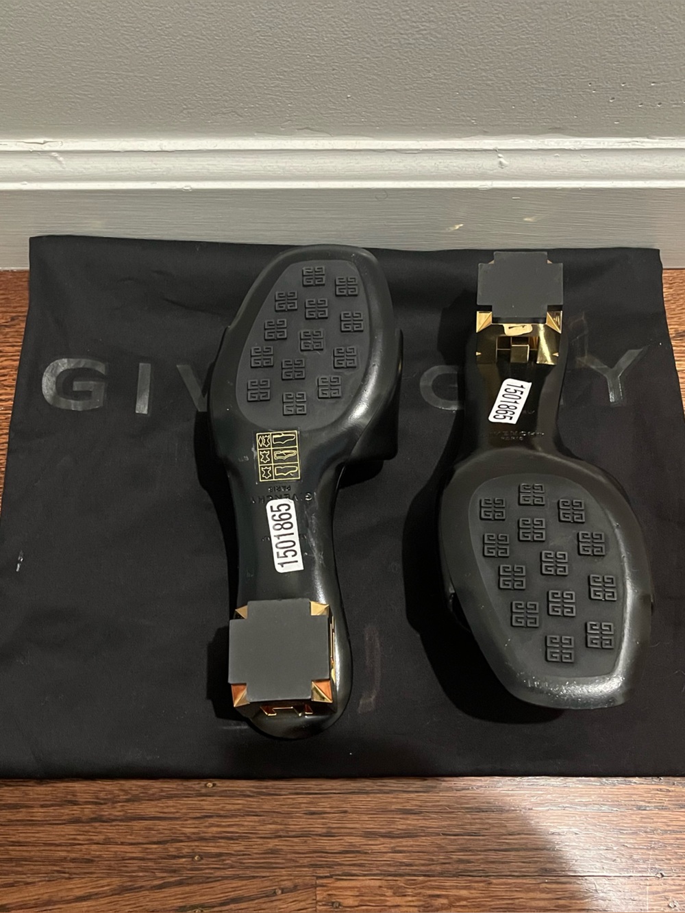 Givenchy black mule heels - Picture 3 of 3